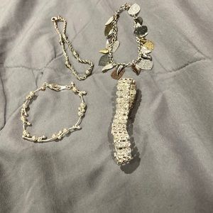4 stylish simple bracelets bundle